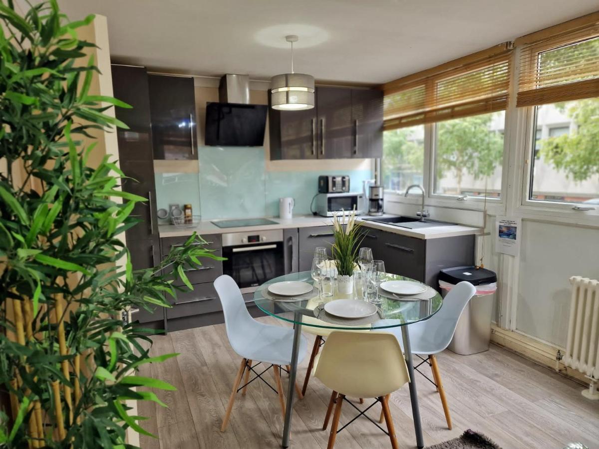 2 Bedrooms Flat In Great Location! London Kültér fotó