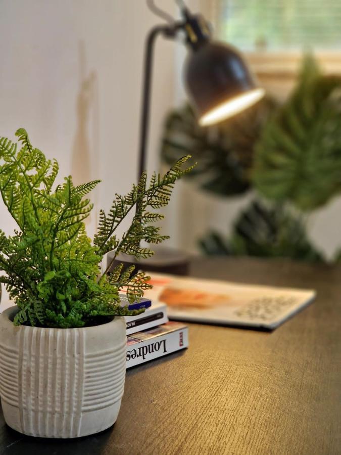 2 Bedrooms Flat In Great Location! London Kültér fotó